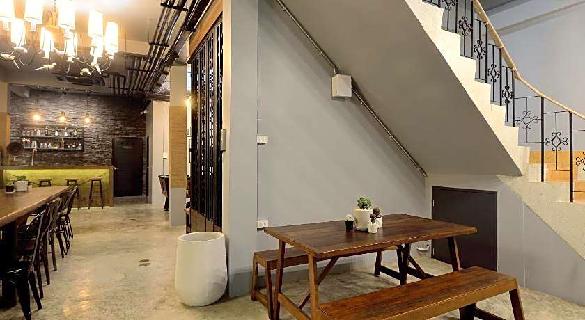 Castle Black Bangkok