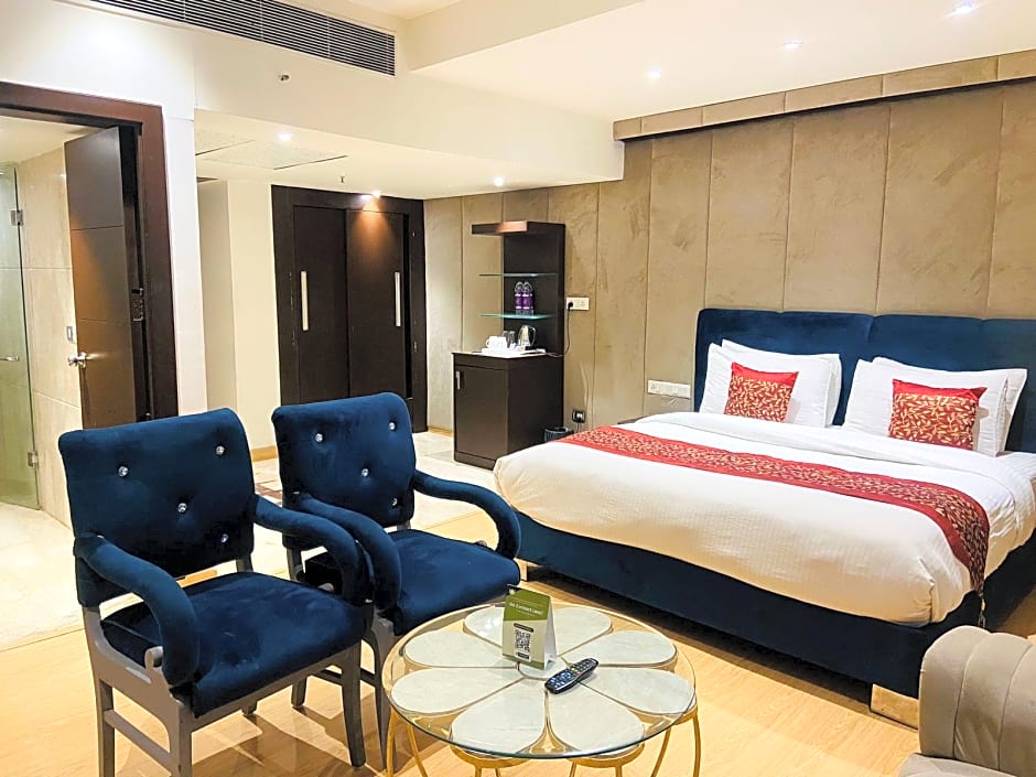 Hotel Signature Grand