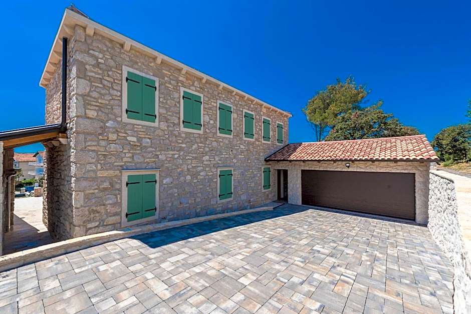 MY DALMATIA - Authentic villa Dumina with private heated pool