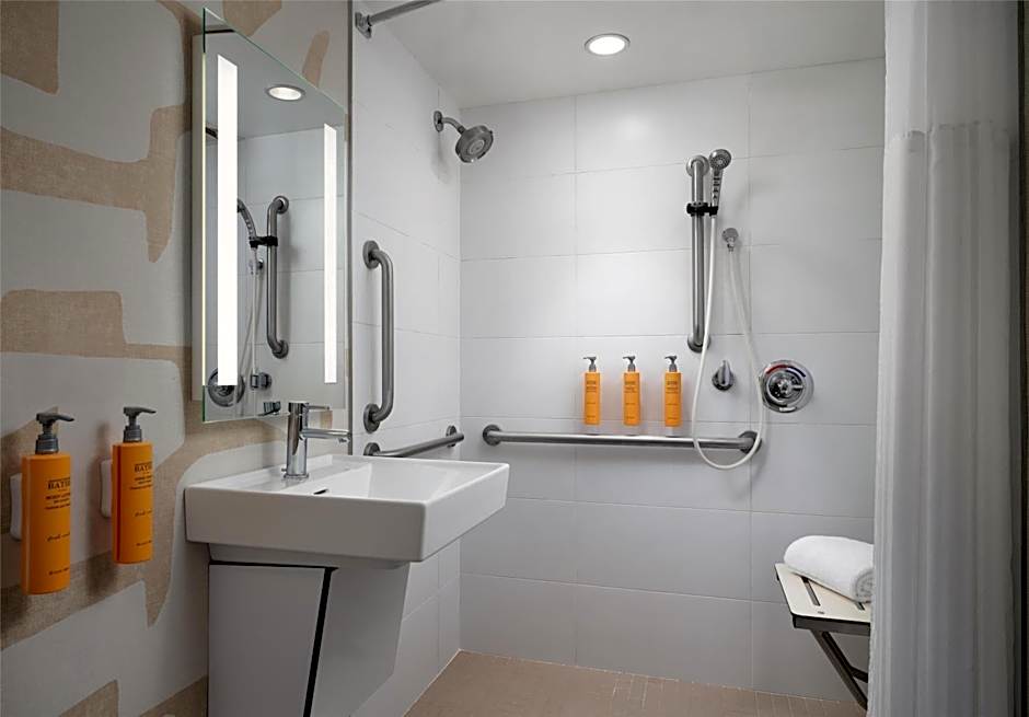 Sonesta ES Suites Chicago Downtown Magnificent Mile - Medical