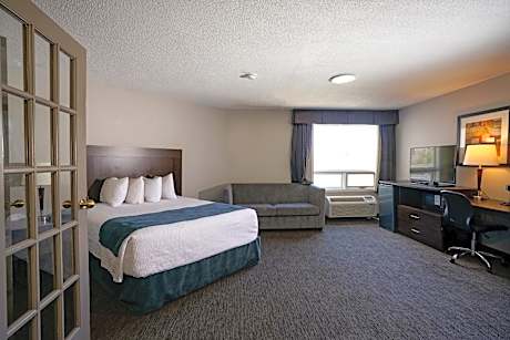 One-Bedroom Queen Suite - Non-Smoking