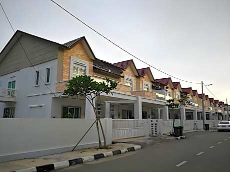 Simfoni Vacation Home