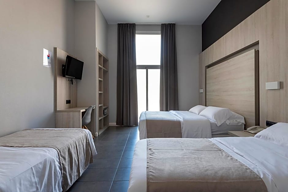 Plaza Goya Rooms