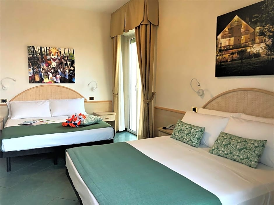 Pinetina Mare Baby Family Hotel