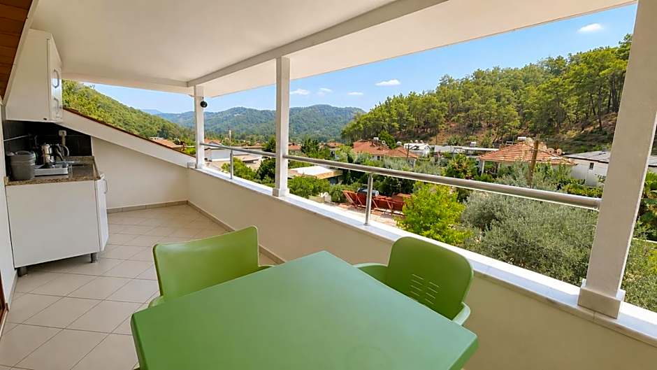 Bucak Apart Hotel Göcek ''Beach 1 km''