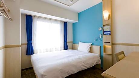 Double Room for Single Use -Non -Smoking