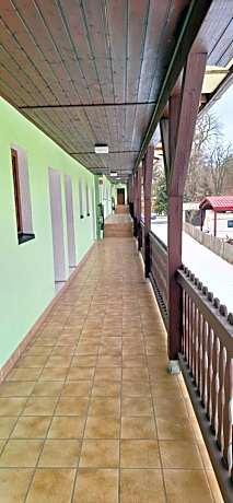 Sharma's Hotel