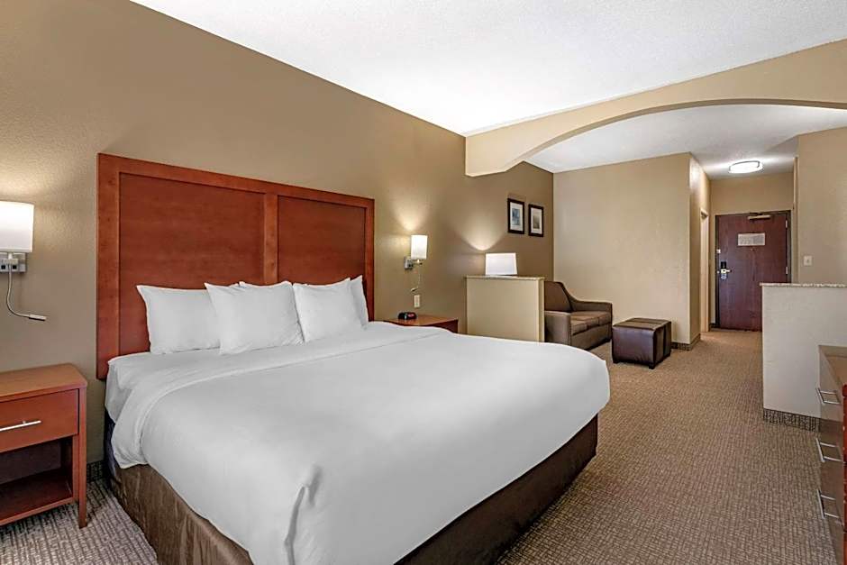 Comfort Inn & Suites St Louis-O'Fallon