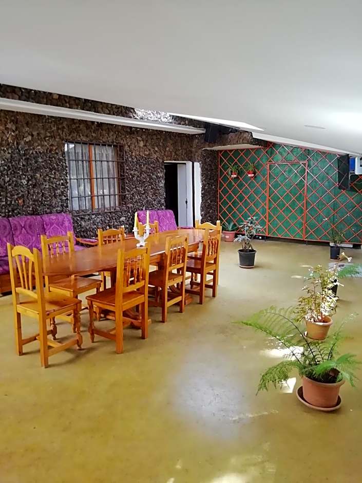 Casa ecologica, autosuficiente en Lomo Blanco, dentro de una casa rodeada de naturaleza