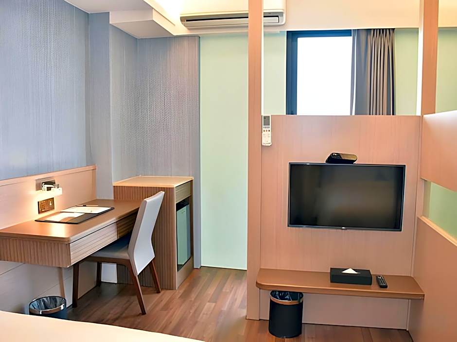 Fengchia INNK Hotel