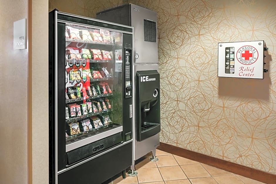 Holiday Inn Express Hotel & Suites Coralville, an IHG Hotel