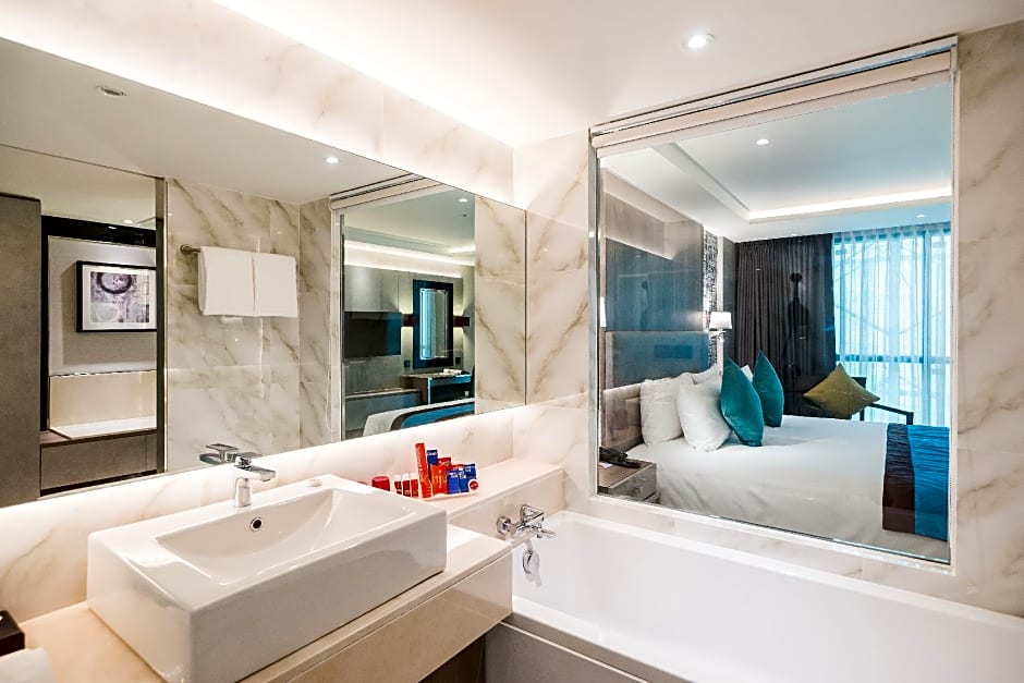 Citrus Suites Sukhumvit 6 by Compass Hospitality (SHA Extra Plus)