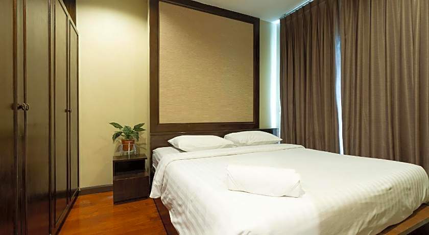 Greenview Ekkamai 10 Suite
