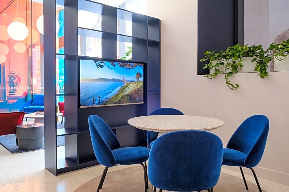 Scape Living At Aurora