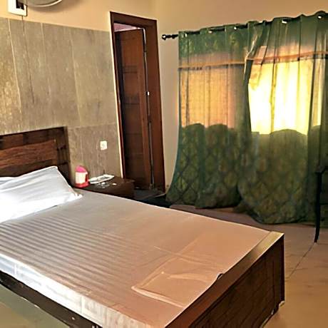Prince Hotel