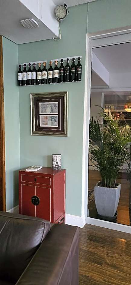 Ascot Boutique Hotel