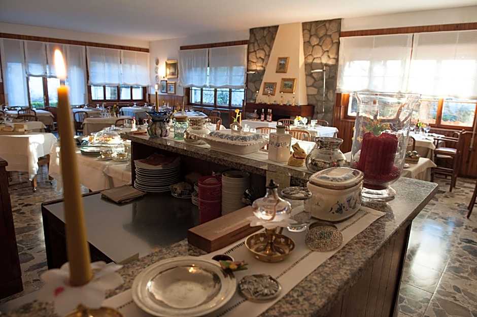 Hotel Ristorante Miramonti