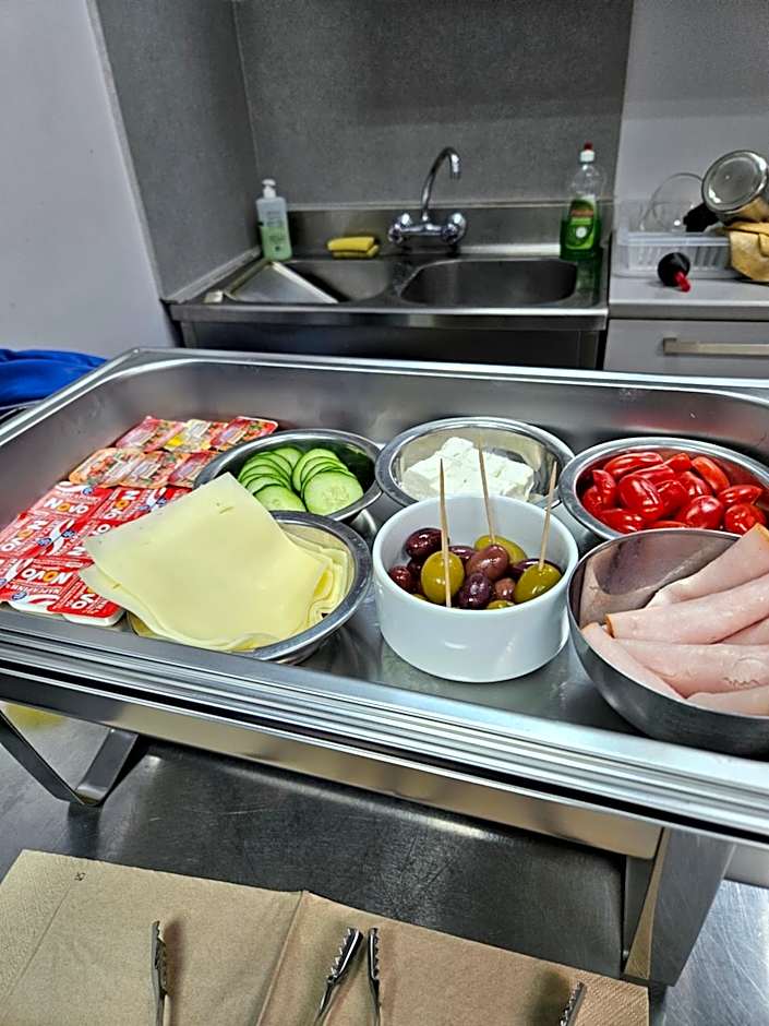 Data Chios Center semi basement