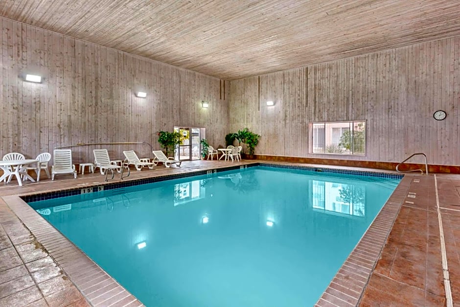 Quality Suites Moab near Arches National Park
