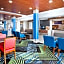 Holiday Inn Express & Suites - Grand Rapids Airport - South by IHG