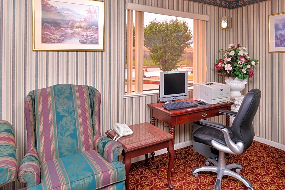 Americas Best Value Inn and Suites Houston/Northwest Brookhollow