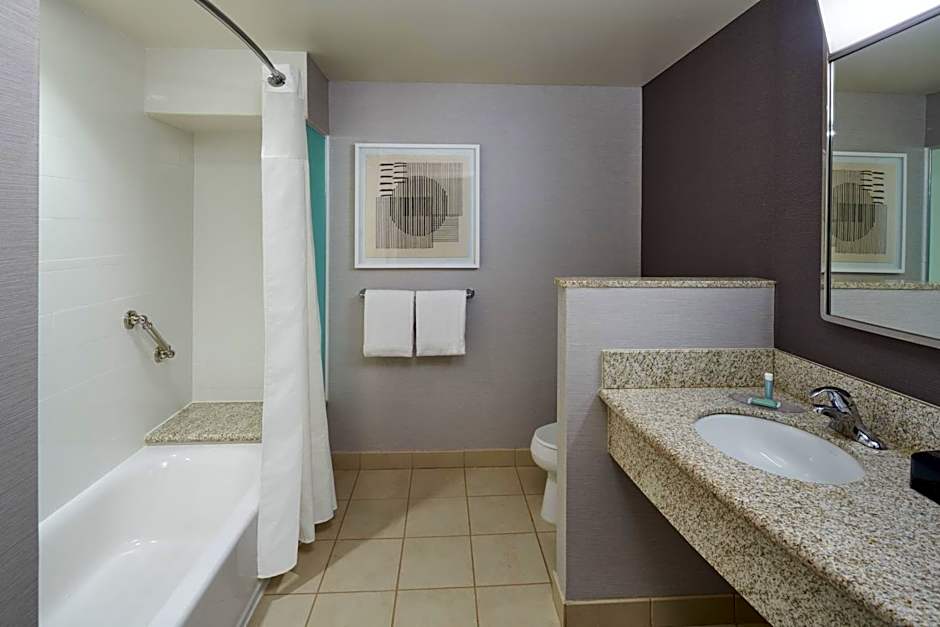 Courtyard by Marriott Glassboro Rowan University