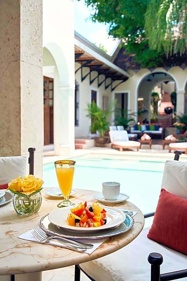 Casa Lecanda Boutique Hotel