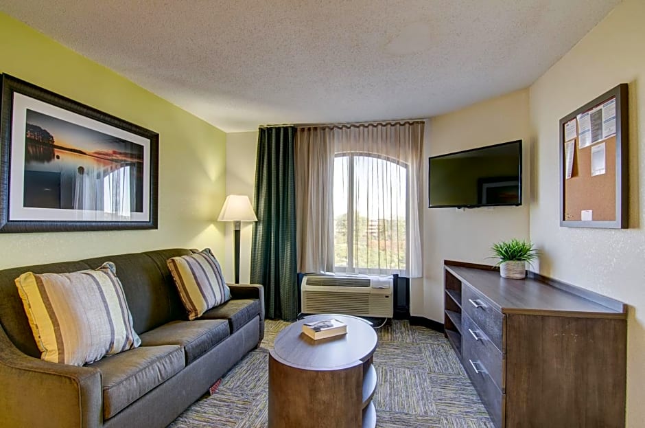 Candlewood Suites : Richmond - West Broad