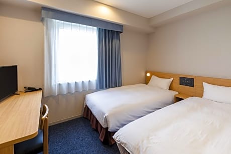Economy Twin Room - Non-Smoking
