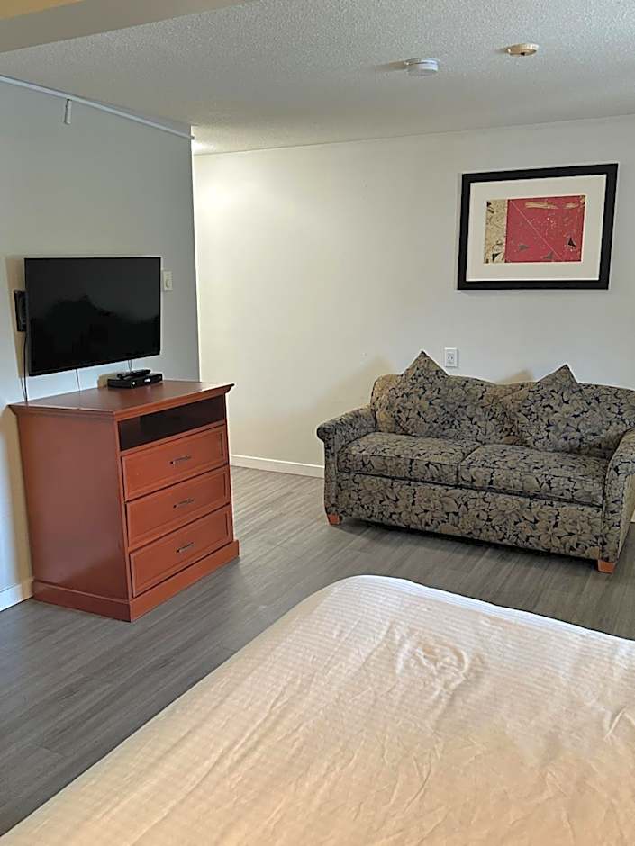 Travelodge by Wyndham Langley City