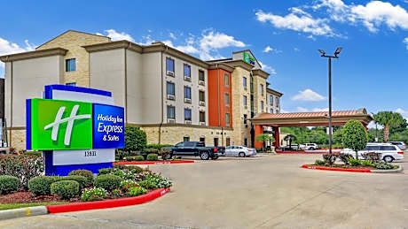 Holiday Inn Express & Suites Houston South - Pearland By IHG