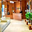 Hotel Signature Grand