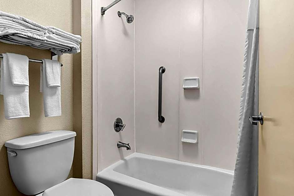 Quality Inn Walterboro I-95