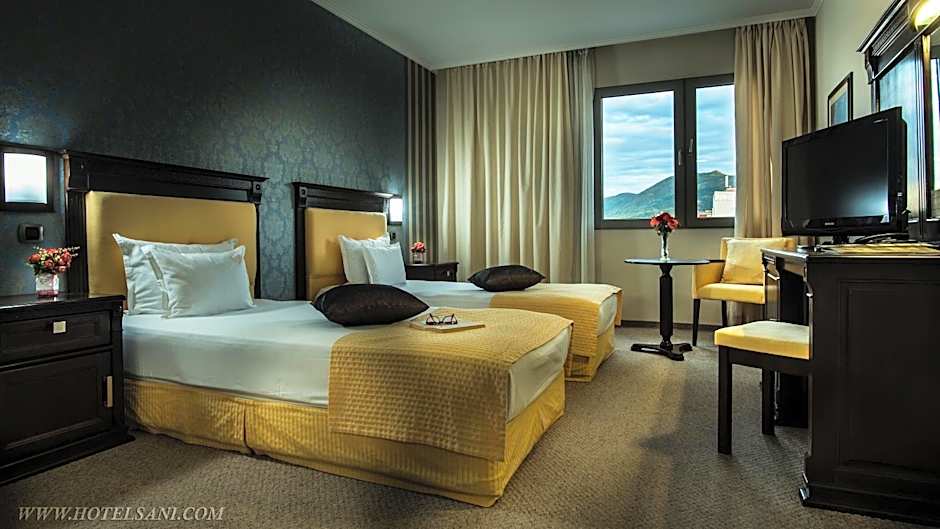 Hotel Sani