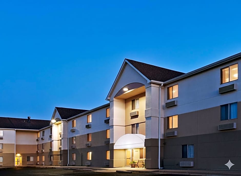 Candlewood Suites Wichita Airport By IHG