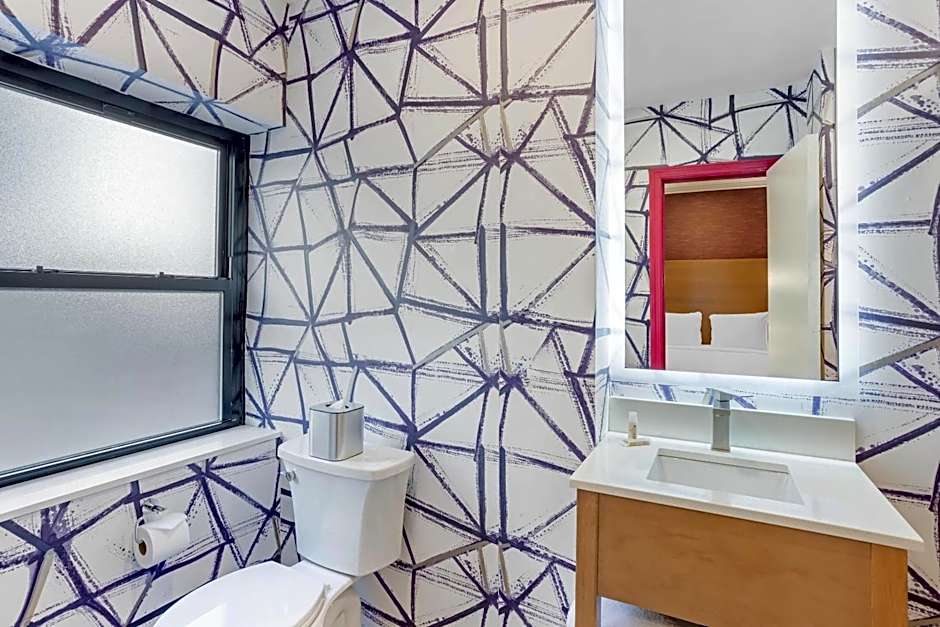 Mayfair Hotel, Ascend Hotel Collection