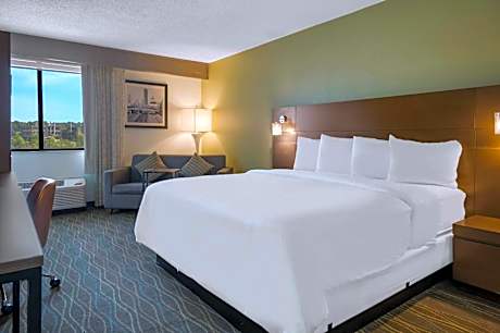 Radisson Hotel Grand Rapids Riverfront