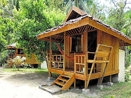 Harmony Bay Dive Resort