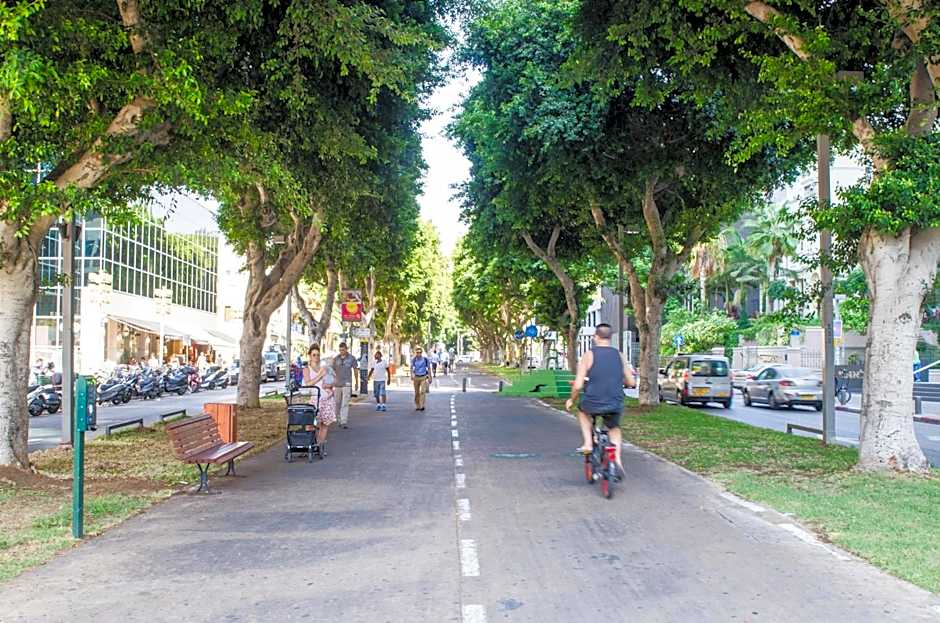 Brown BoBo, a member of Brown Hotels