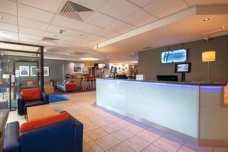 Holiday Inn Express Perth By IHG