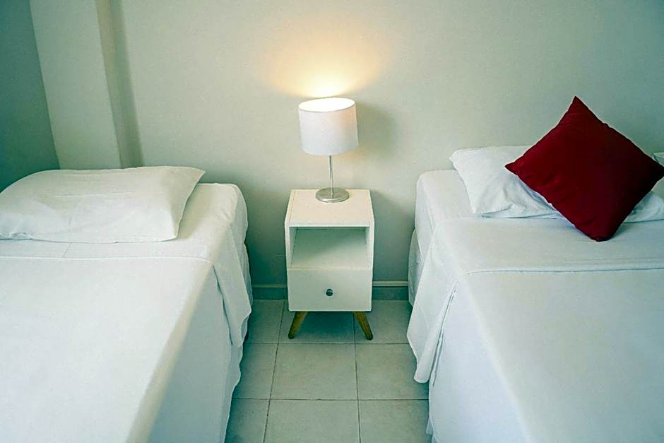 CLH Suites Domingos Ferreira