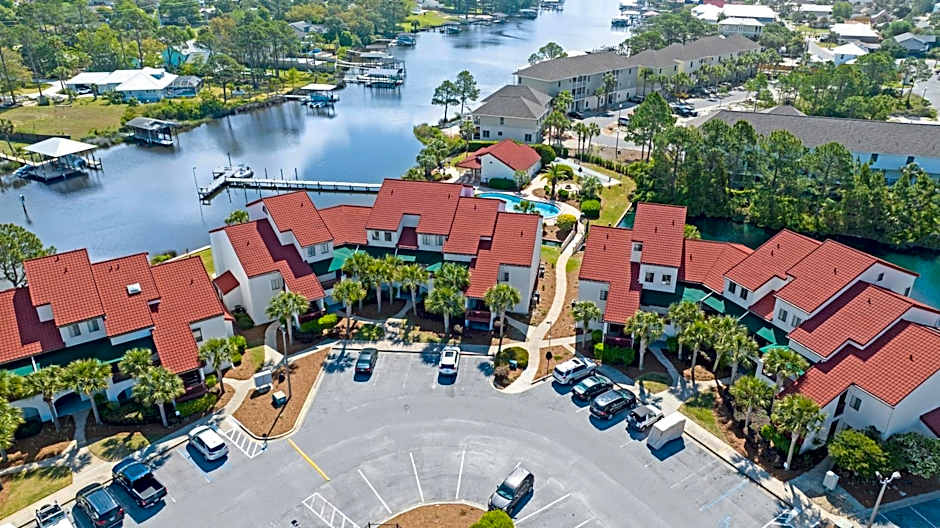 Charming Beach Studio With Pool & Sauna