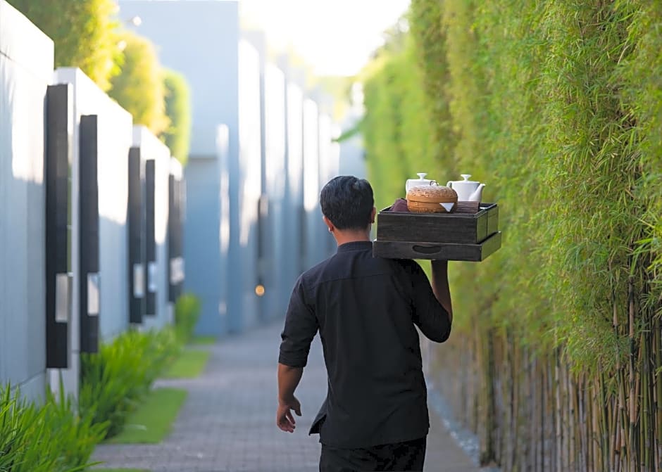 eqUILIBRIA Seminyak