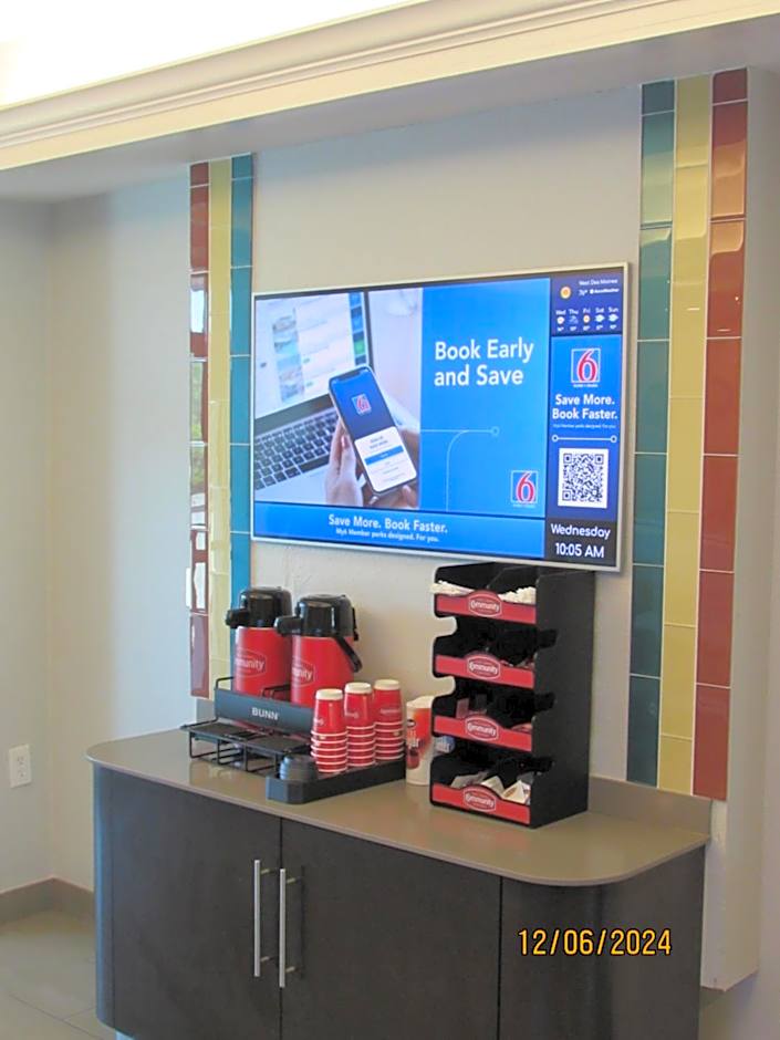 Motel 6-West Des Moines, IA