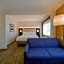 Holiday Inn Express & Suites Santa Clara - Silicon Valley By IHG