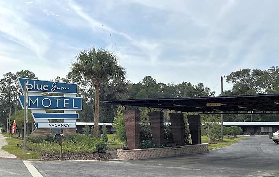 BlueGem Motel