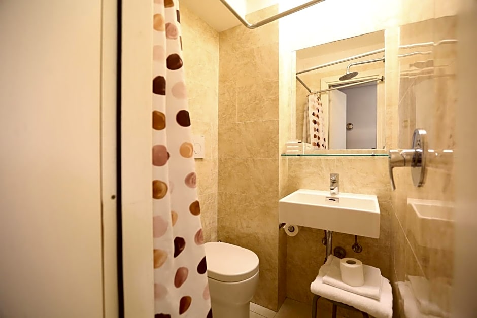 Hotel Touring