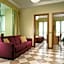 UNA Hotels The One Milano Hotel & Residence