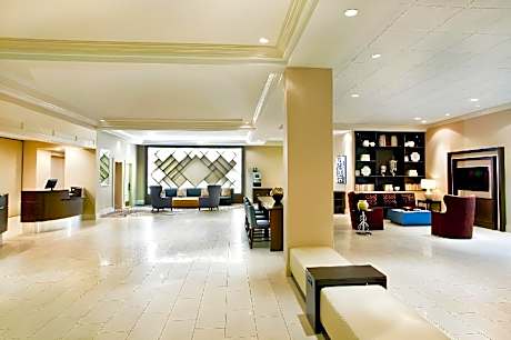 Club Floor Suite