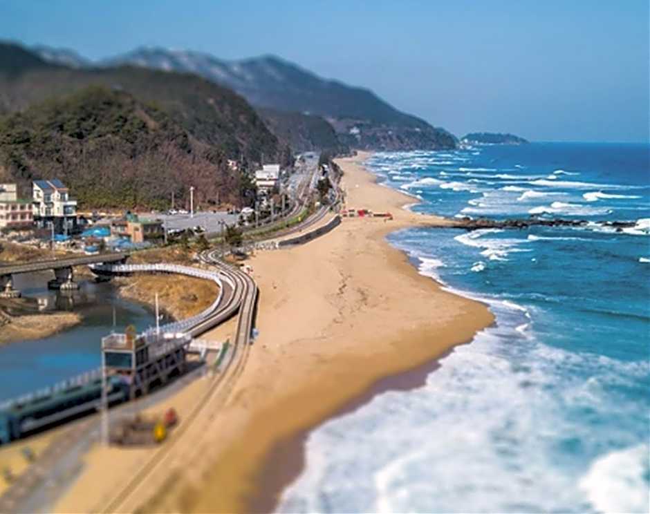 Gangneung Buchaegil Motel and Pension